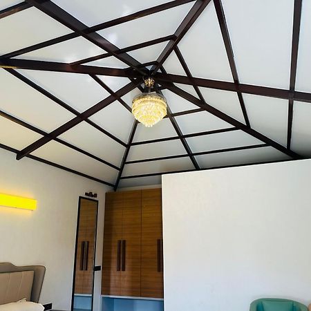 Srk Farm And Resort Anjār Extérieur photo