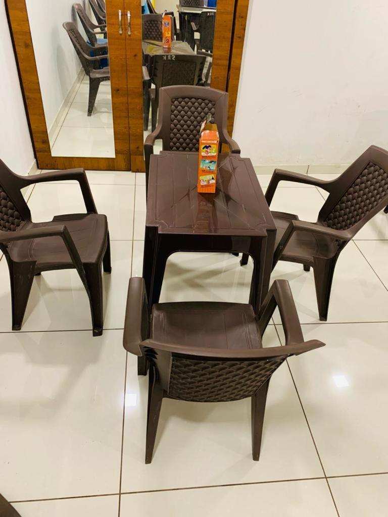 Srk Farm And Resort Anjār Extérieur photo